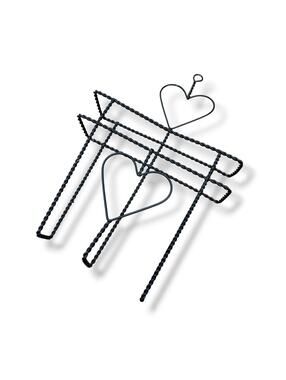 Twisted Metal Heart Wall Hanging Organizer